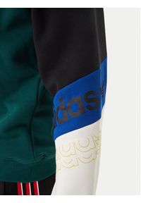 Adidas - adidas Bluza Archive Football Graphic KD1438 Zielony Loose Fit. Kolor: zielony. Materiał: bawełna #5
