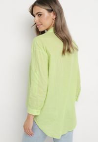 Born2be - Jasnozielona Bawełniana Koszula Klasyczna z Kieszeniami Sasana. Okazja: na co dzień. Kolor: zielony. Materiał: bawełna. Styl: klasyczny #7