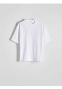 Reserved - Gładki T-shirt boxy - biały. Kolor: biały. Materiał: bawełna, dzianina. Wzór: gładki