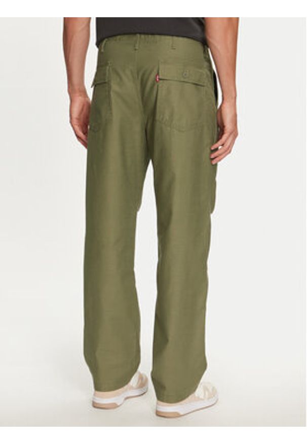 Levi's® Spodnie materiałowe A9210-0004 Zielony Loose Fit. Kolor: zielony. Materiał: bawełna