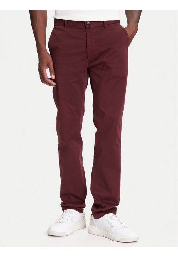 BOSS Chinosy 50510933 Bordowy Slim Fit. Kolor: czerwony. Materiał: bawełna
