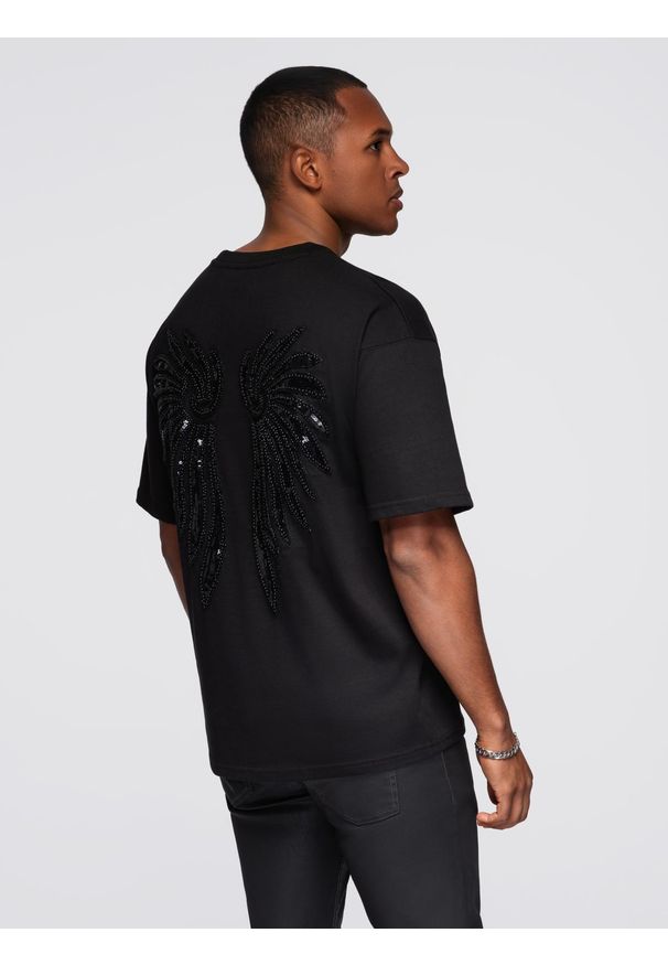 Ombre Clothing - Męska bawełniana koszulka z cekinowym motywem skrzydeł na plecach - czarna V1. Kolor: czarny. Materiał: bawełna. Wzór: aplikacja. Styl: elegancki, klasyczny