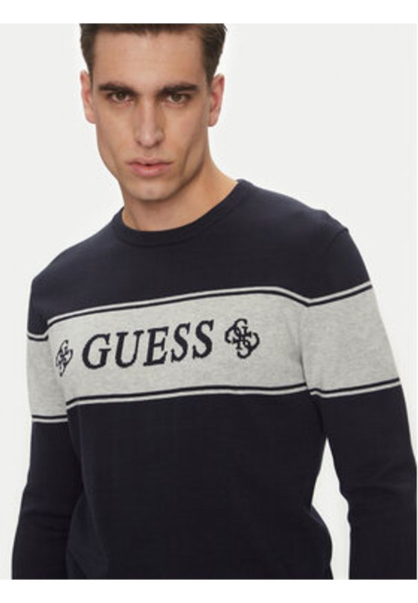 Guess Sweter M5GR05 Z3MI1 Granatowy Regular Fit. Kolor: niebieski. Materiał: bawełna