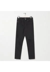 Sinsay - Spodnie jeansowe damskie - Czarny. Kolor: czarny #1