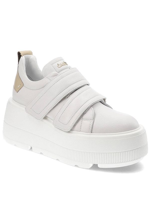 Białe Sneakersy Carinii Modne Na Obuwie Damskie. Zapięcie: rzepy. Kolor: biały. Materiał: skóra