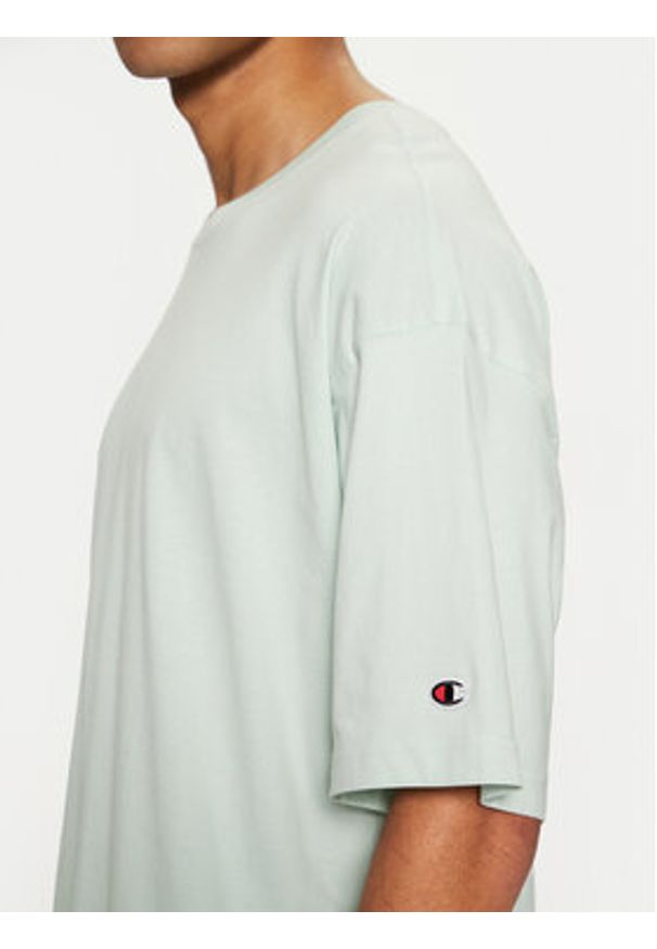 Champion T-Shirt 220279 Zielony Relaxed Fit. Kolor: zielony. Materiał: bawełna