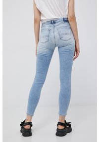 Tommy Jeans jeansy NORA BF2214 DW0DW12393.PPYY damskie medium waist. Kolor: niebieski #2