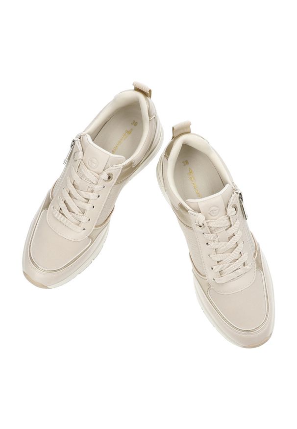 Beżowe Sneakersy Tamaris Modne Obuwie Damskie Na Koturnie. Okazja: na co dzień. Zapięcie: sznurówki. Kolor: beżowy. Materiał: materiał. Szerokość cholewki: normalna. Obcas: na koturnie. Styl: casual