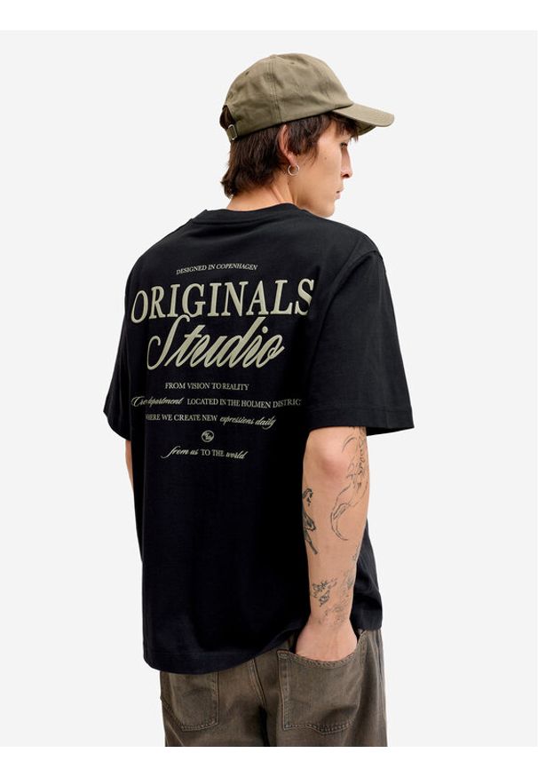 Jack & Jones T-Shirt Norrebro Typo 12282898 Czarny Regular Fit. Kolor: czarny. Materiał: bawełna