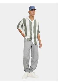 Jack & Jones - Jack&Jones Spodnie dresowe Karl 12253040 Szary Loose Fit. Kolor: szary. Materiał: syntetyk #3
