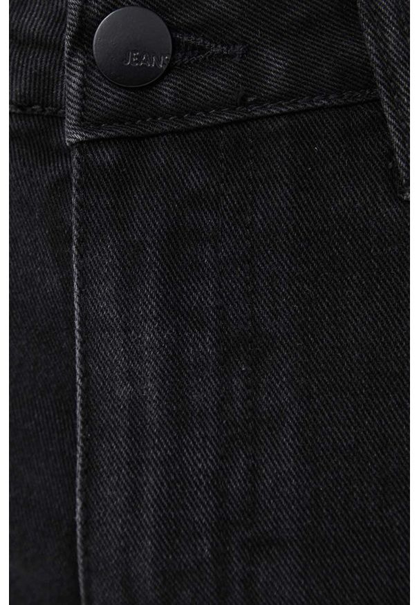 Answear Lab szorty damskie kolor czarny gładkie high waist. Okazja: na co dzień. Stan: podwyższony. Kolor: czarny. Materiał: tkanina. Wzór: gładki. Styl: wakacyjny