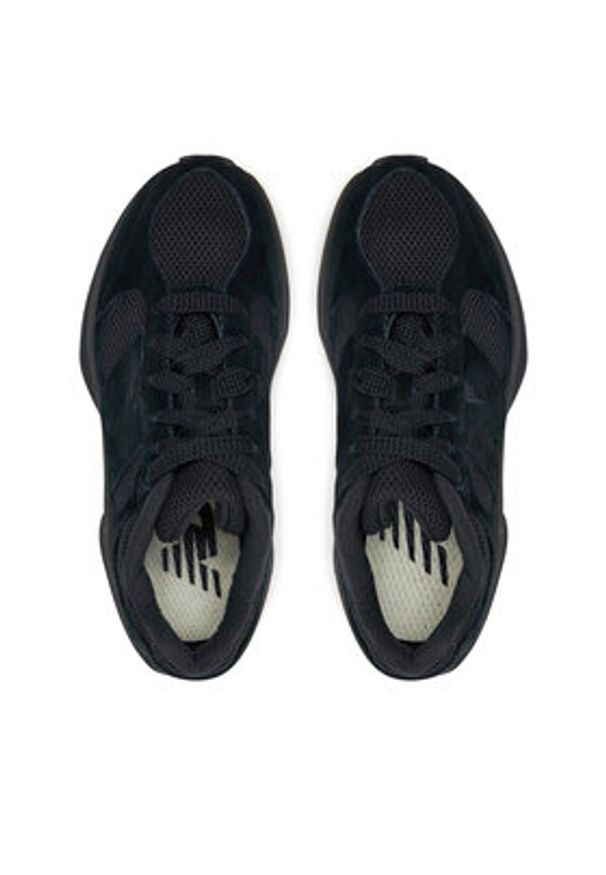 New Balance Sneakersy UWRPDTBA Czarny. Kolor: czarny. Materiał: skóra, zamsz