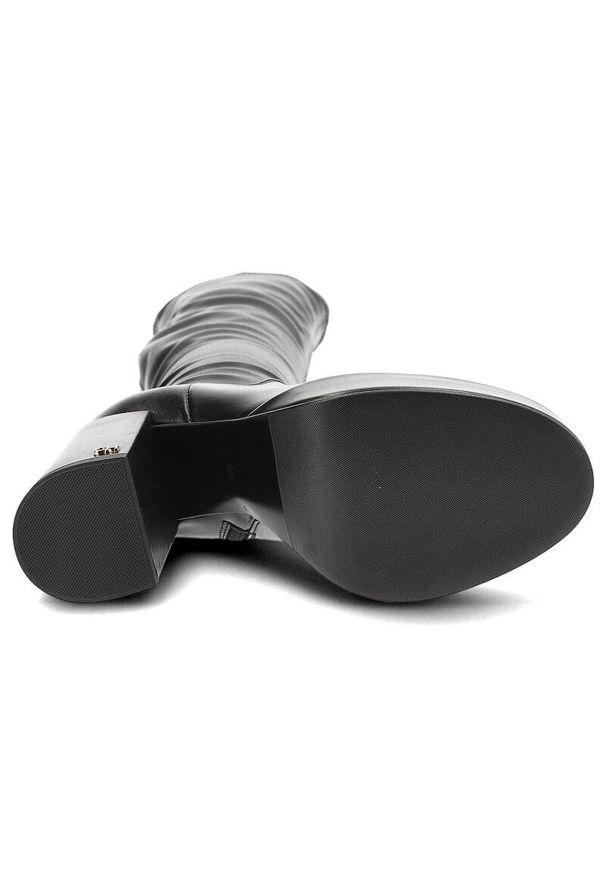 CheBello - Czarne Skórzane Kozaki Chebello Eleganckie Obuwie Damskie. Kolor: czarny. Materiał: skóra. Szerokość cholewki: normalna. Wzór: gładki, aplikacja. Obcas: na obcasie. Styl: elegancki. Wysokość obcasa: średni