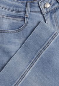 Renee - Niebieskie Szerokie Jeansy Culottes z Bawełną High Waist Ozdobione Przeszyciami Timolis. Okazja: na co dzień. Stan: podwyższony. Kolor: niebieski. Wzór: aplikacja. Styl: casual #6