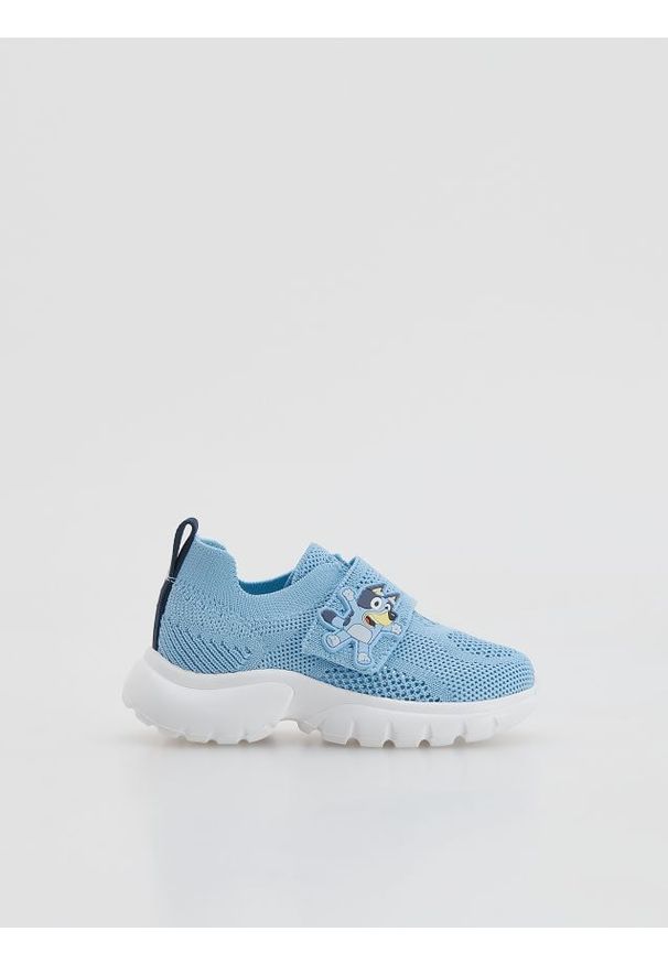 Reserved - Dzianinowe buty Bluey - jasnoniebieski. Kolor: niebieski. Materiał: dzianina. Styl: klasyczny