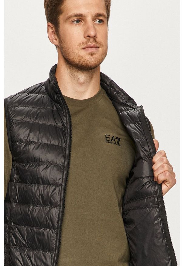 EA7 Emporio Armani - Bezrękawnik puchowy. Okazja: na co dzień. Kolor: czarny. Materiał: puch. Długość rękawa: bez rękawów. Styl: casual