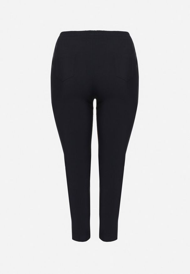 Born2be - Granatowe Spodnie z Wiskozą z Gumką w Talii i Aplikacjami przy Nogawkach Stellorie. Okazja: na co dzień. Kolekcja: plus size. Kolor: niebieski. Materiał: wiskoza. Wzór: aplikacja. Styl: elegancki, casual