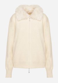 Born2be - Beżowy Kardigan z Wełną z Futrzanym Kołnierzem Zapinany na Suwak Sistte. Okazja: na co dzień. Kolor: beżowy. Materiał: wełna, futro. Długość rękawa: długi rękaw. Długość: długie. Styl: casual #4