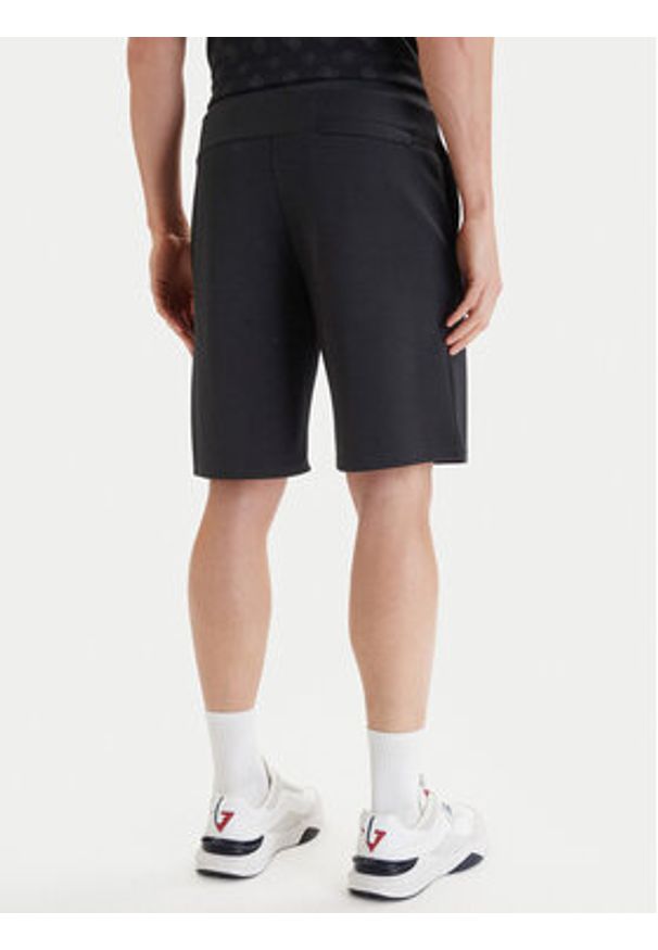 Guess Szorty sportowe Z6GD02 K2845 Czarny Regular Fit. Kolor: czarny. Materiał: syntetyk. Styl: sportowy