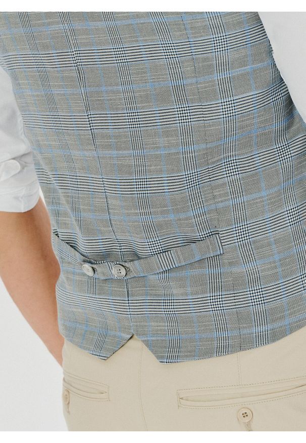 Pako Lorente - PAKO LORENTE – Męska szara kamizelka w kratę. Okazja: na wesele, na ślub cywilny. Kolor: szary. Materiał: poliester, wiskoza, elastan