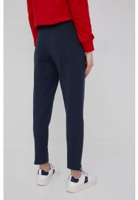 Pepe Jeans spodnie bawełniane Calista damskie kolor granatowy gładkie. Stan: podwyższony. Kolor: niebieski. Materiał: bawełna. Wzór: gładki