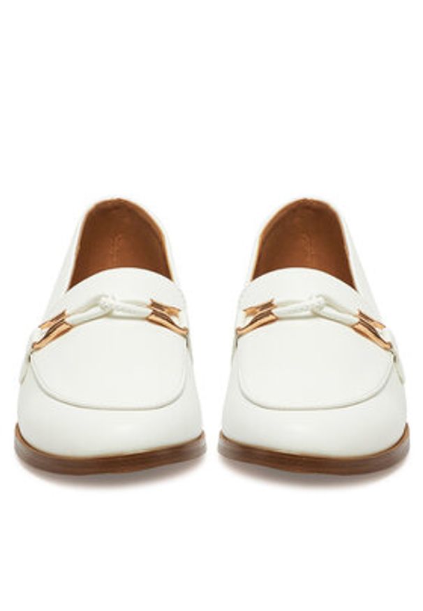 DeeZee Loafersy R8102 Biały. Kolor: biały. Materiał: skóra