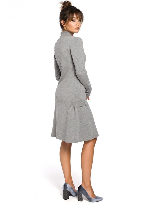 Sukienka trapezowa, elegancka