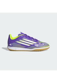 Adidas - Buty piłkarskie F50 Club Indoor Kids. Kolor: fioletowy, biały, wielokolorowy, żółty. Sport: piłka nożna