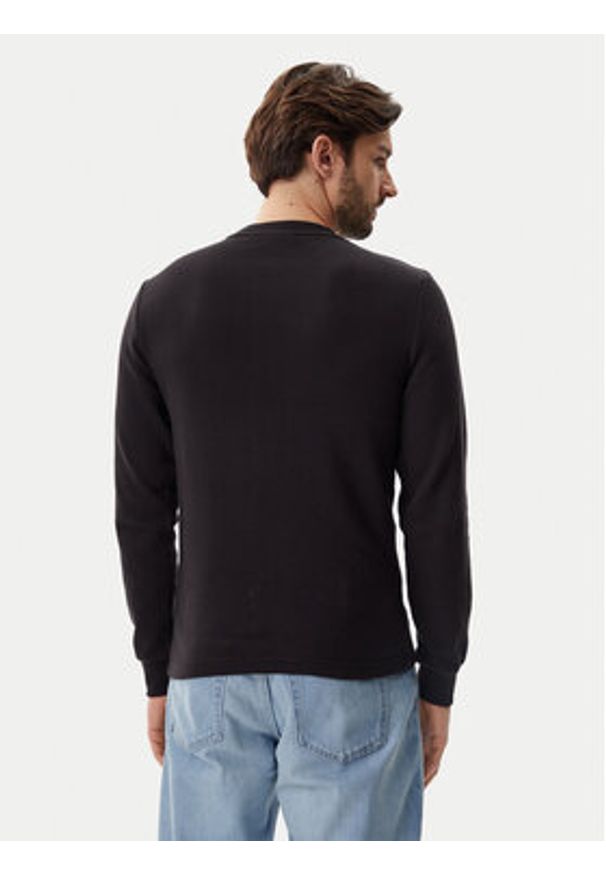 Calvin Klein Jeans Longsleeve J30J327117 Czarny Regular Fit. Kolor: czarny. Materiał: bawełna. Długość rękawa: długi rękaw