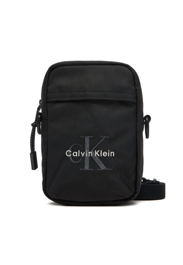 Calvin Klein Saszetka Bold Logo Nylon Slim Reporter LV04D3231G Czarny. Kolor: czarny. Materiał: materiał