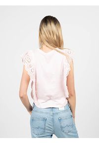Pepe Jeans Bluzka "Brunella" | PL505143 | Brunella | Kobieta | Różowy. Kolor: różowy. Materiał: bawełna. Długość rękawa: na ramiączkach. Długość: krótkie. Wzór: ażurowy, aplikacja #4