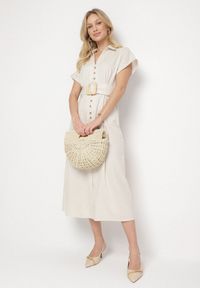 Born2be - Jasnobeżowa Bawełniana Sukienka Koszulowa na Krótki Rękaw z Dodatkowym Paskiem Callira. Okazja: na spacer, na co dzień. Kolor: beżowy. Materiał: bawełna. Długość rękawa: krótki rękaw. Typ sukienki: koszulowe. Styl: casual, elegancki #7