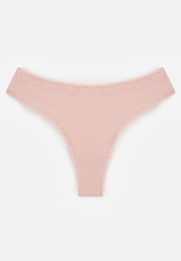 Born2be - Różowe Majtki z Bawełną Typu Stringi Ozdobione Koronką Cirilise. Kolor: różowy. Materiał: bawełna, koronka. Wzór: aplikacja, koronka
