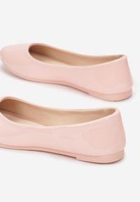Renee - Różowe Balerinki Nysaxise. Nosek buta: okrągły. Kolor: różowy. Materiał: lakier. Wzór: jednolity. Obcas: na płaskiej podeszwie #4