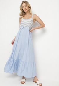 Born2be - Niebieska Sukienka Rozkloszowana na Ramiączkach z Wiskozy Ozdobiona Haftami Efradea. Okazja: na co dzień. Kolor: niebieski. Materiał: wiskoza. Długość rękawa: na ramiączkach. Wzór: aplikacja, haft. Styl: casual, klasyczny #6