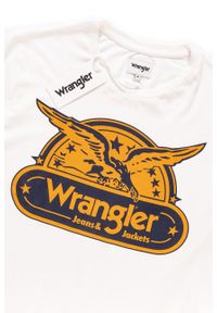 Wrangler - KOSZULKA WRANGLER SS EAGLE TEE OFFWHITE W7B74FK02. Wzór: kolorowy, nadruk #4