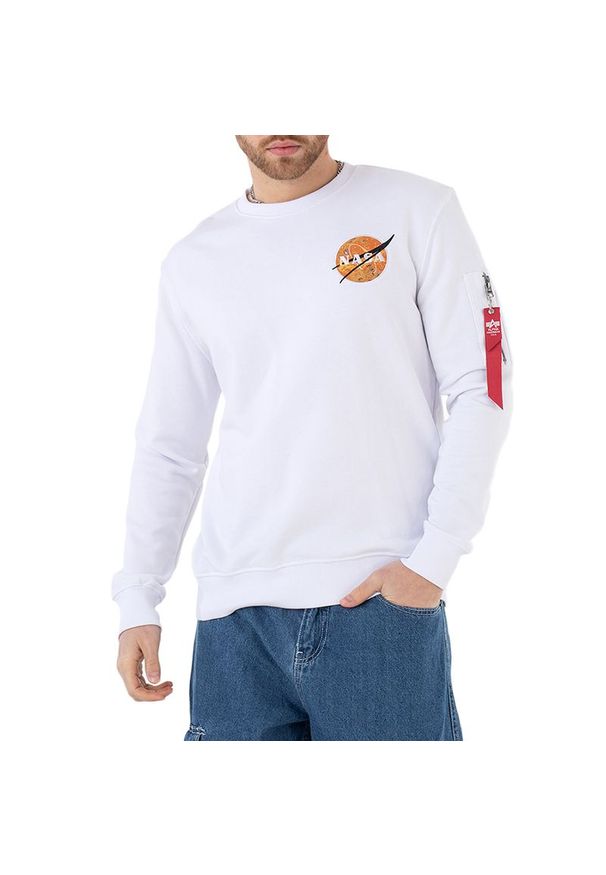 Bluza Alpha Industries NASA Davinci 13630309 - biała. Typ kołnierza: bez kaptura. Kolor: biały. Materiał: poliester, tkanina, bawełna. Wzór: nadruk. Styl: sportowy, klasyczny