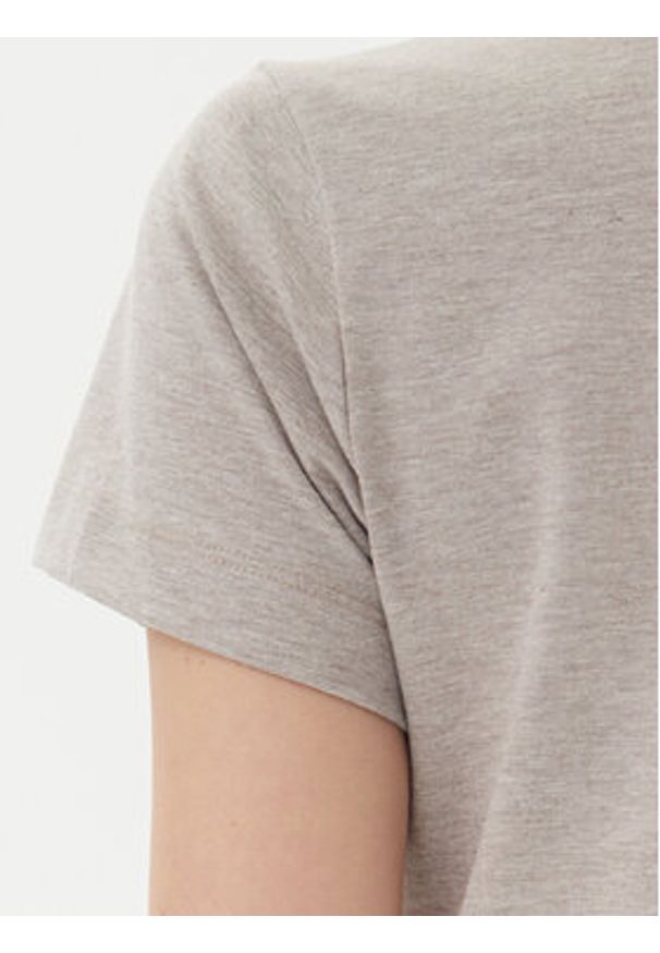 Guess T-Shirt V4YI21 KCDH1 Szary Slim Fit. Kolor: szary. Materiał: syntetyk, bawełna