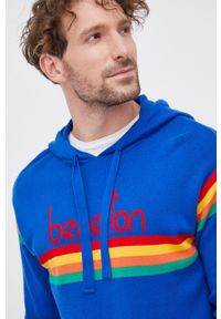 United Colors of Benetton - Sweter. Typ kołnierza: kaptur. Kolor: niebieski. Materiał: materiał. Długość rękawa: długi rękaw. Długość: długie