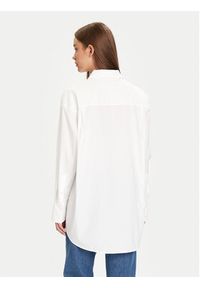 Marc O'Polo Koszula 508 1134 42221 Biały Boyfriend Fit. Typ kołnierza: polo. Kolor: biały. Materiał: bawełna #3