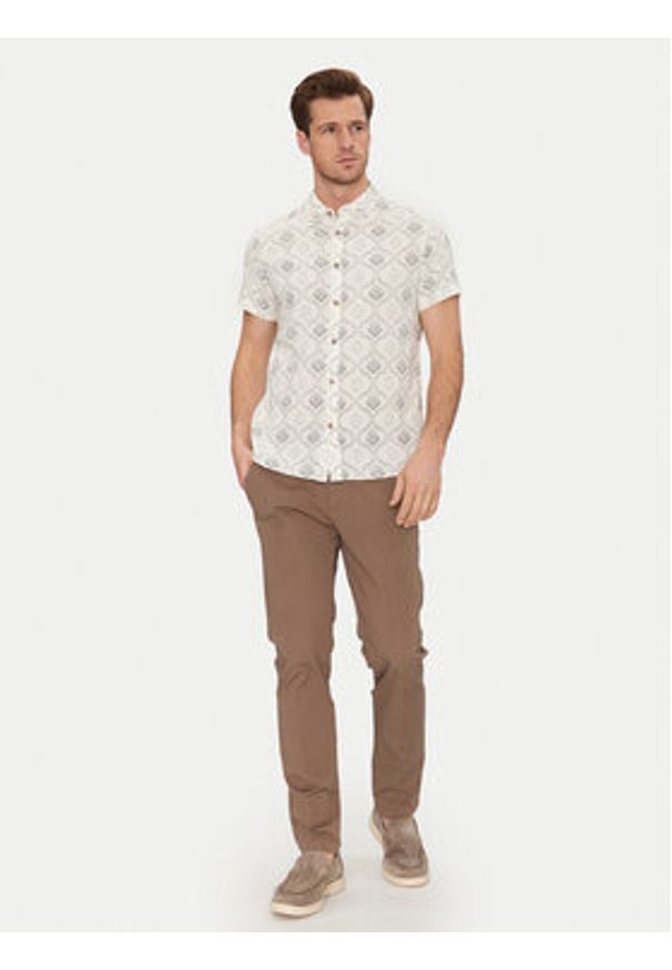 INDICODE Koszula Haiko 20-529 Beżowy Slim Fit. Kolor: beżowy. Materiał: bawełna