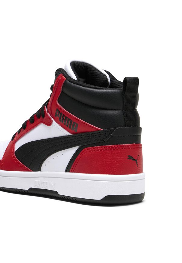 Puma - Młodzieżowe sneakersy Rebound V6 Mid PUMA White Black For All Time Red. Kolor: czerwony, biały, wielokolorowy, czarny. Sport: turystyka piesza, koszykówka