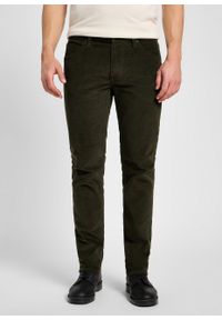 Lee - LEE MĘSKIE SPODNIE MATERIAŁOWE SZTRUKSOWE SZTRUKS DAREN ZIP FLY OLIVE NIGHT 112355816 L707016192 #1
