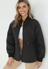 Born2be - Czarna Kurtka Pikowana Bomberka Ellieanna. Kolor: czarny. Styl: elegancki #4