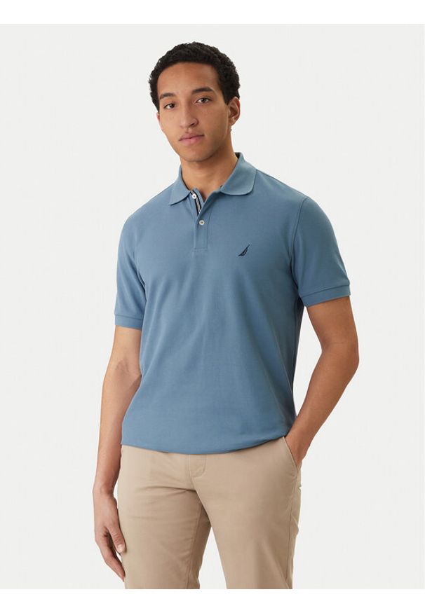 Nautica Polo Cabin NCCR0110 Niebieski Classic Fit. Typ kołnierza: polo. Kolor: niebieski. Materiał: bawełna