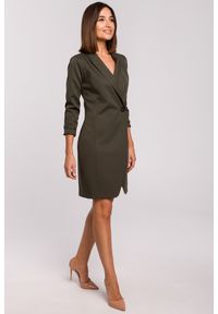 Stylove - Elegancka sukienka marynarka biznesowa z kołnierzem do pracy khaki. Okazja: do pracy, na spotkanie biznesowe. Kolor: brązowy. Styl: elegancki, biznesowy #2