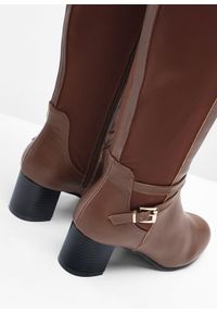 bonprix - Kozaki. Zapięcie: sprzączka. Kolor: brązowy. Szerokość cholewki: szeroka #2