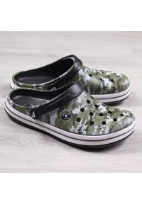 Klapki męskie kroksy moro American Club. Materiał: tworzywo sztuczne. Wzór: moro #1