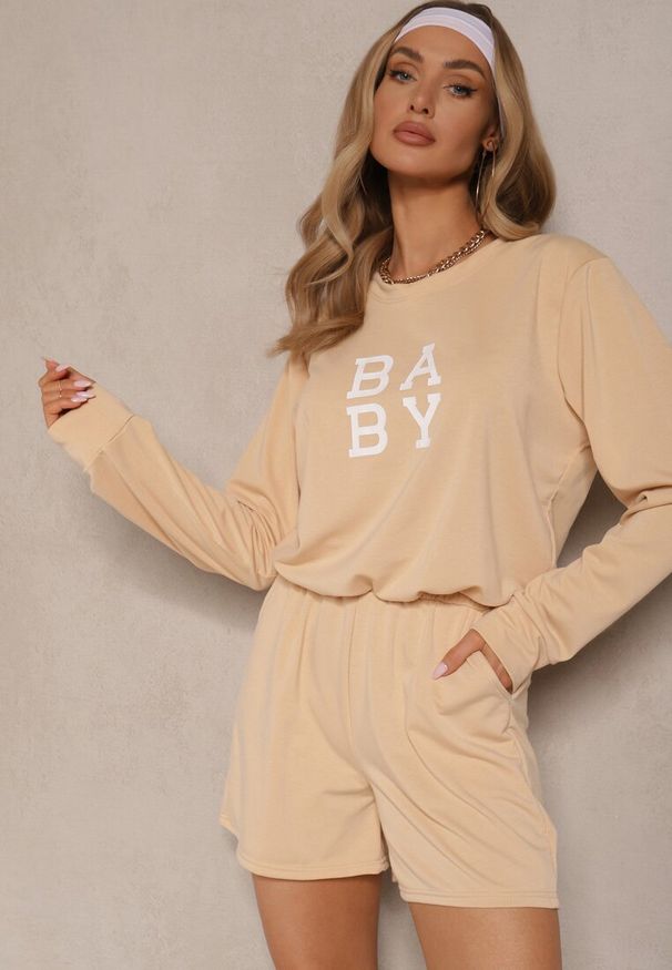 Renee - Beżowy Komplet Dresowy 2-Częściowy Bluza Krótsza i Luźne Spodenki Szorty Frania. Kolor: beżowy. Materiał: dresówka