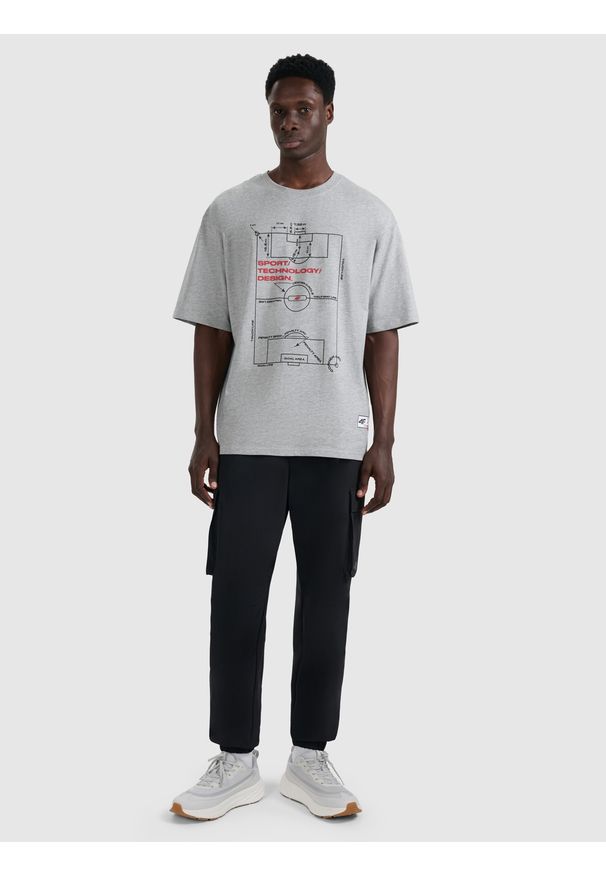 4f - 4F T-shirt oversize z nadrukiem męski - szary L. Okazja: na co dzień. Kolor: szary. Materiał: bawełna. Wzór: nadruk. Styl: casual